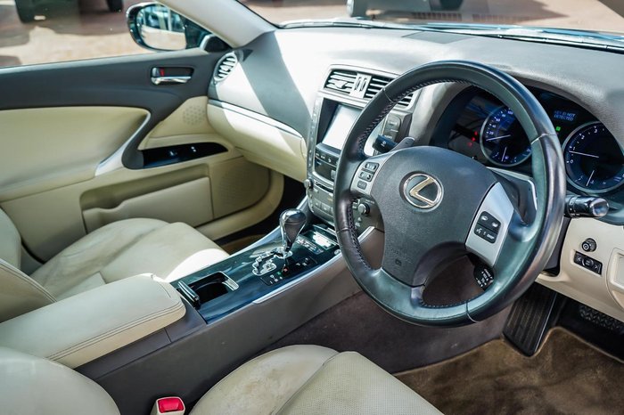 2011 Lexus IS 250 Prestige