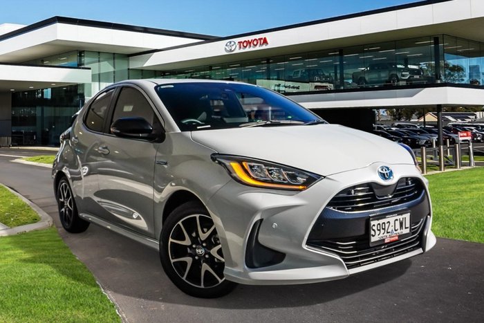2023 Toyota Yaris ZR Hybrid