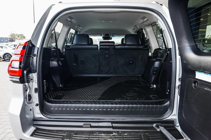 2020 Toyota Landcruiser Prado VX
