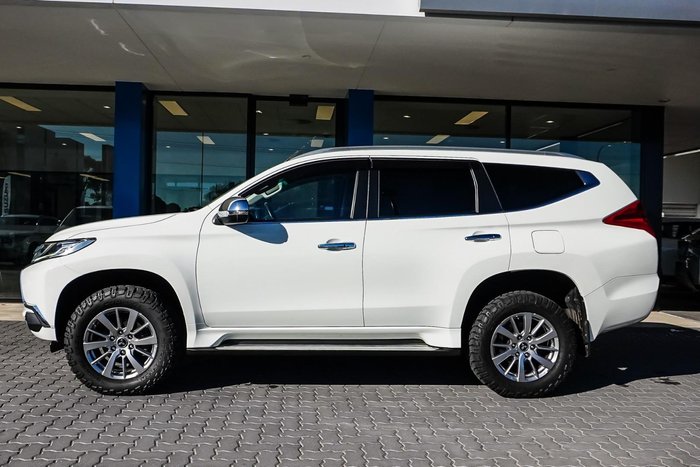2018 Mitsubishi Pajero Sport GLX