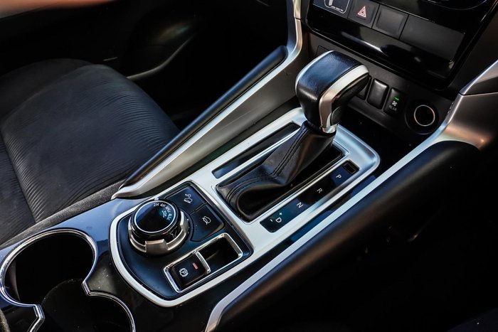 2018 Mitsubishi Pajero Sport GLX
