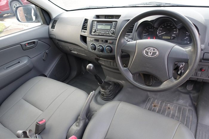 2013 Toyota Hilux Workmate TGN16R MY12 4x2 Glacier White