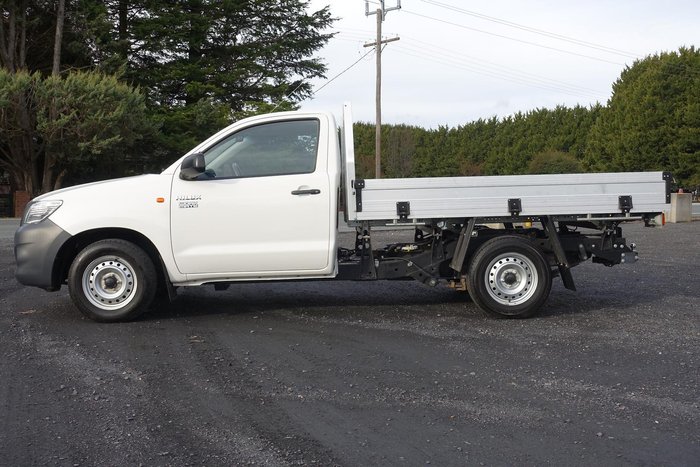 2013 Toyota Hilux Workmate TGN16R MY12 4x2 Glacier White