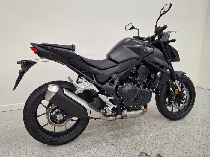 2025 Honda CB750 (HORNET) Black