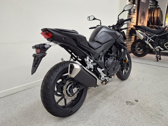 2025 Honda CB750 (HORNET) Black