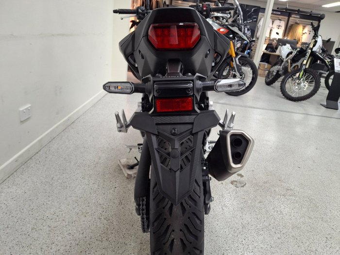 2025 Honda CB750 (HORNET) Black