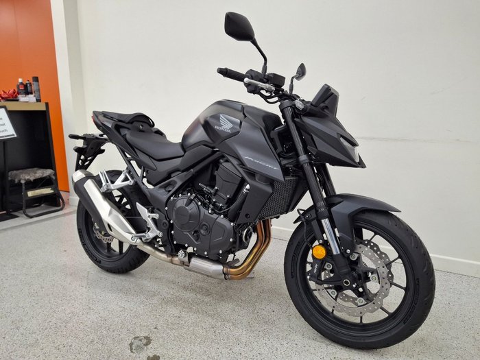 2025 Honda CB750 (HORNET) Black