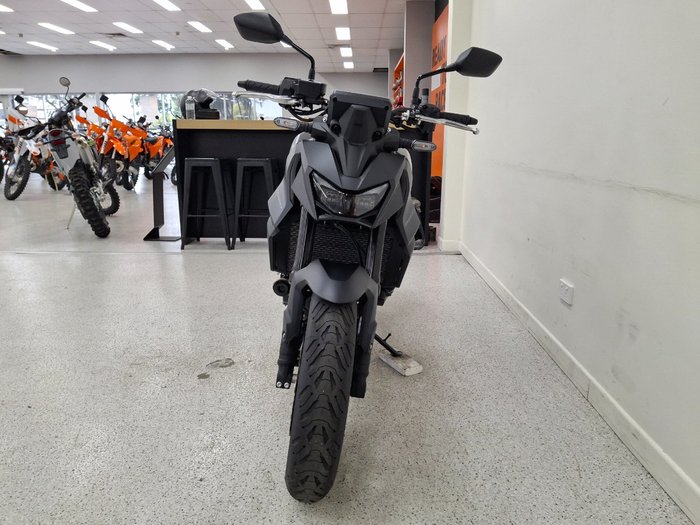 2025 Honda CB750 (HORNET) Black