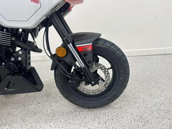 2024 CFMOTO 2024 Cf Moto 125CC XO PAPIO RACER Red