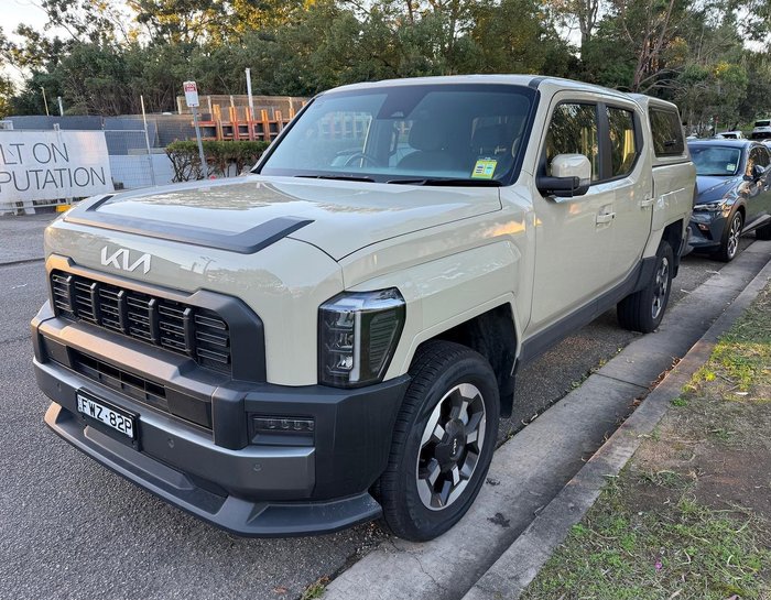 2025 Kia Tasman SX+