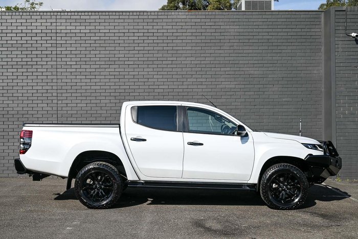 2020 Mitsubishi Triton GSR