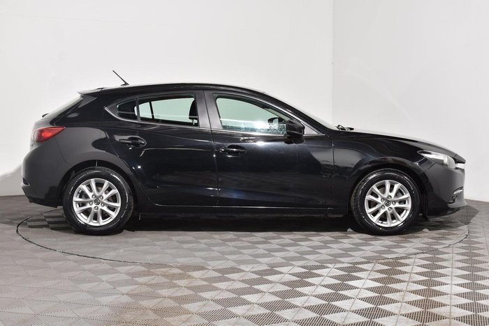 2018 Mazda 3 Maxx Sport