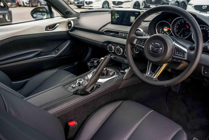 2025 Mazda MX-5 G20 GT