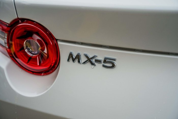 2025 Mazda MX-5 G20 GT