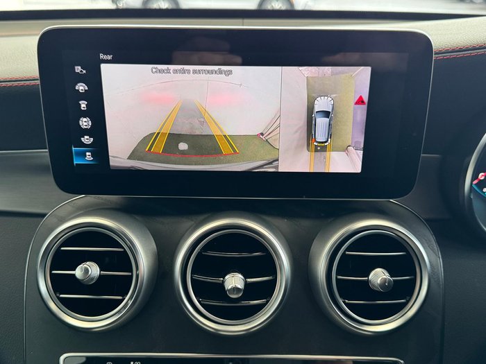 2021 Mercedes-Benz GLC-Class GLC300