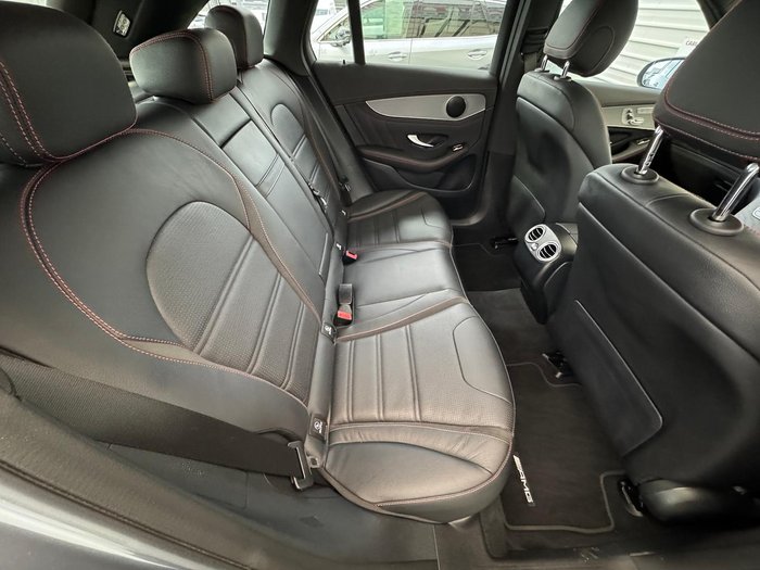 2021 Mercedes-Benz GLC-Class GLC300