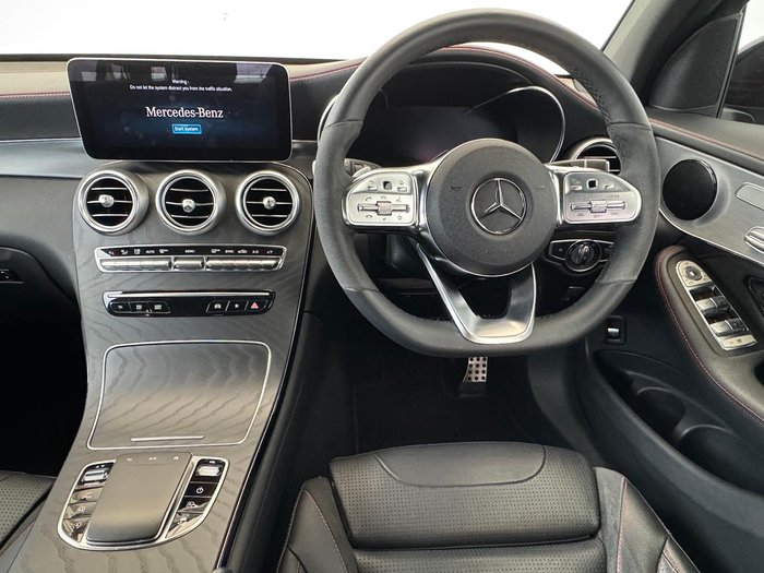 2021 Mercedes-Benz GLC-Class GLC300