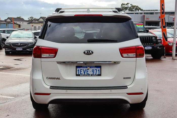2015 Kia Carnival SLi