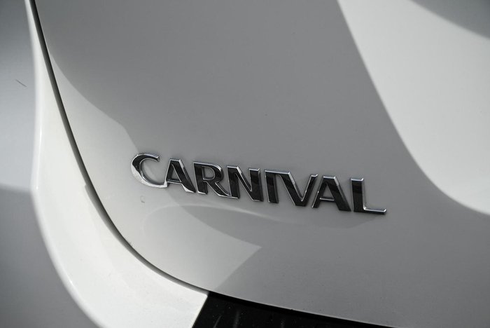 2017 Kia Carnival S