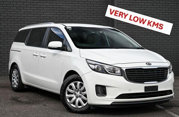 2017 Kia Carnival S