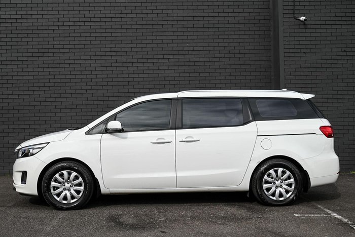 2017 Kia Carnival S