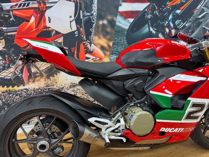 2023 DUCATI PANIGALE V2 BAYLISS 20TH ANNIV RED