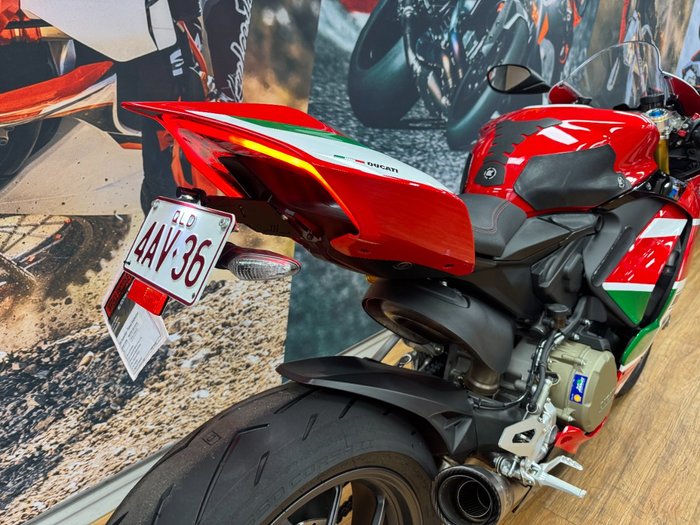 2023 DUCATI PANIGALE V2 BAYLISS 20TH ANNIV RED