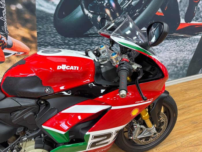 2023 DUCATI PANIGALE V2 BAYLISS 20TH ANNIV RED