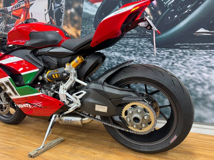 2023 DUCATI PANIGALE V2 BAYLISS 20TH ANNIV RED