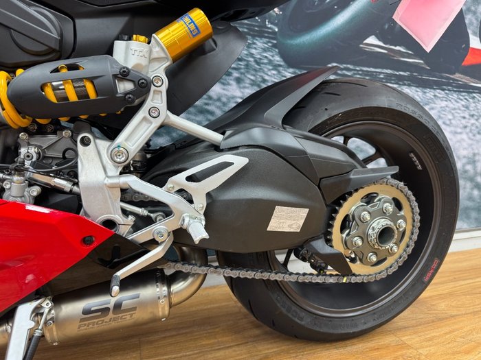 2023 DUCATI PANIGALE V2 BAYLISS 20TH ANNIV RED