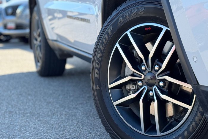 2018 Jeep Grand Cherokee Laredo