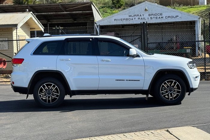 2018 Jeep Grand Cherokee Laredo