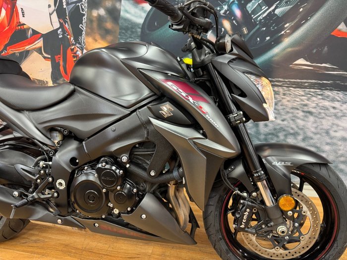 2017 Suzuki GSX-S1000 Black