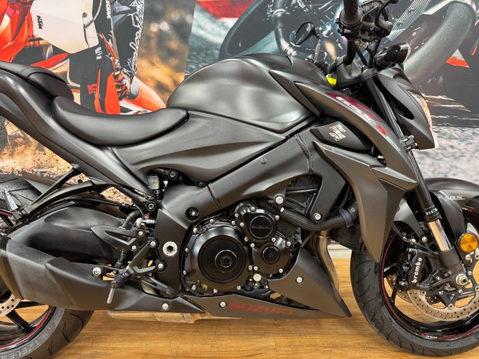 2017 Suzuki GSX-S1000 Black