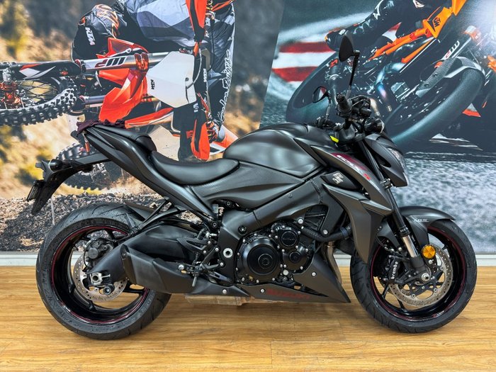 2017 Suzuki GSX-S1000 Black