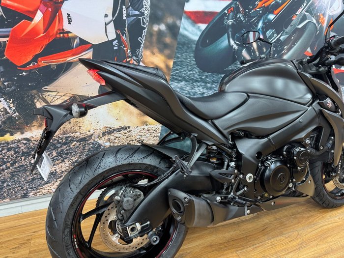 2017 Suzuki GSX-S1000 Black
