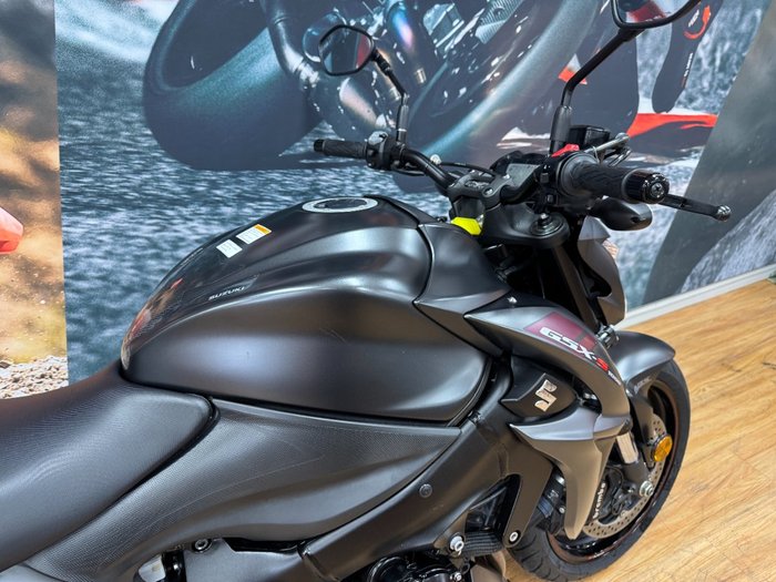 2017 Suzuki GSX-S1000 Black