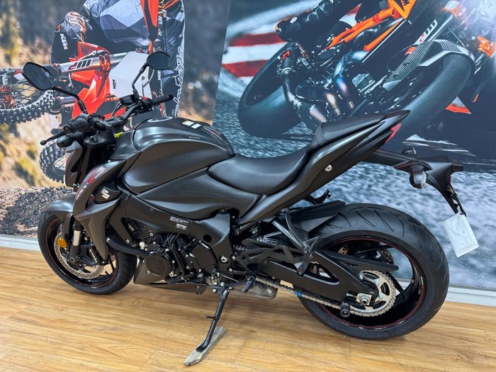 2017 Suzuki GSX-S1000 Black