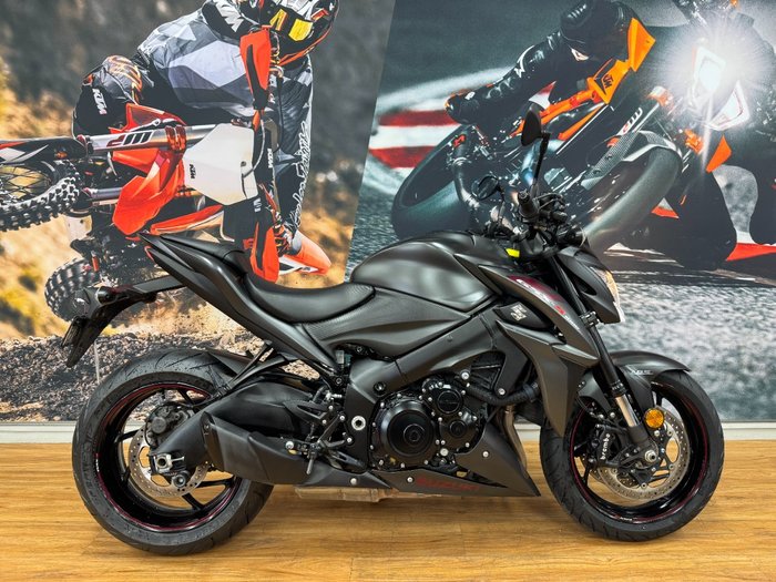 2017 Suzuki GSX-S1000 Black