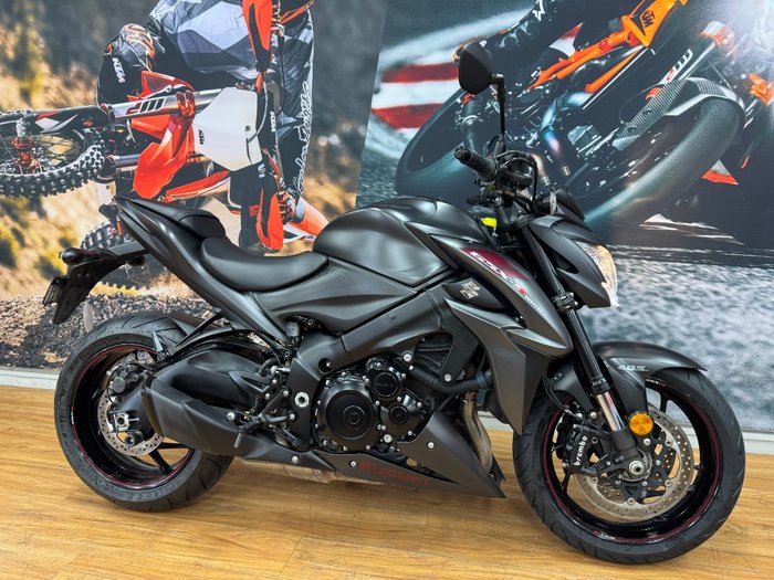 2017 Suzuki GSX-S1000 Black
