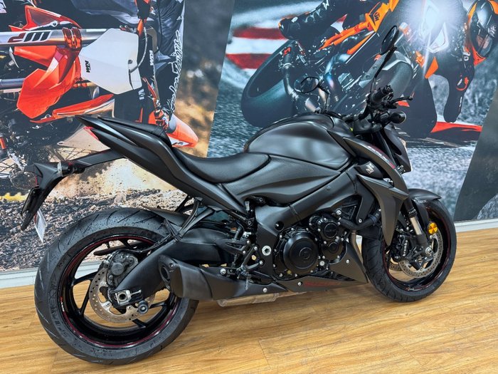 2017 Suzuki GSX-S1000 Black
