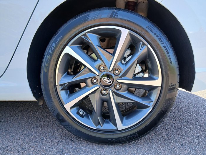2022 Hyundai i30 Active PD.V4 MY22 White