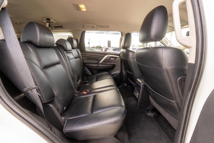 2020 Mitsubishi Pajero Sport GLS