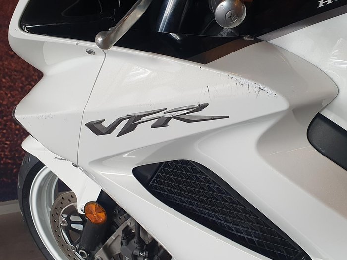 2011 Honda VFR800Fi VFR White