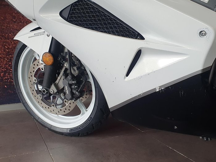 2011 Honda VFR800Fi VFR White