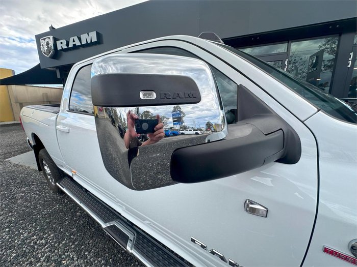 2024 RAM 2500 Laramie Rambox