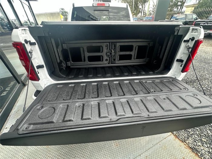 2025 RAM 1500 Laramie Sport Hurricane SO RamBox