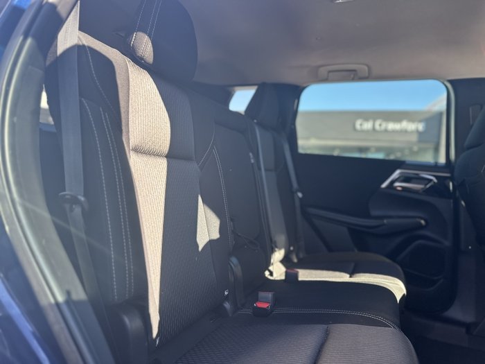 2022 Mitsubishi Outlander LS