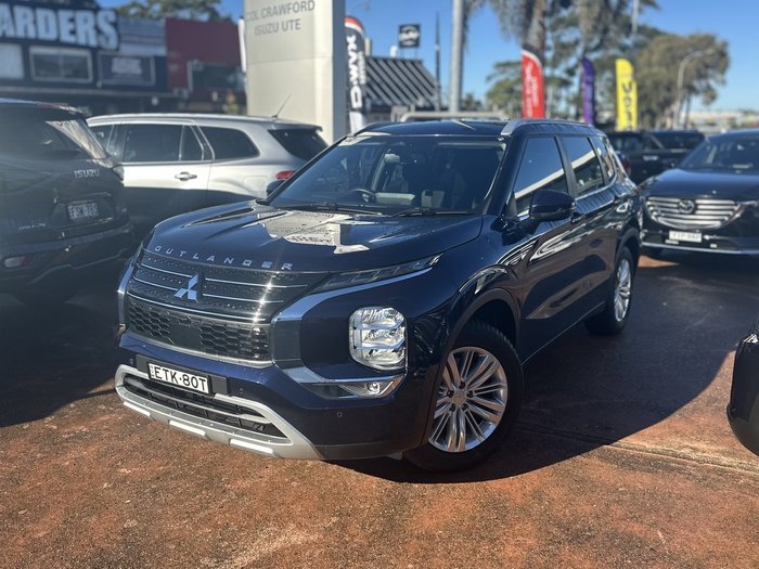 2022 Mitsubishi Outlander LS