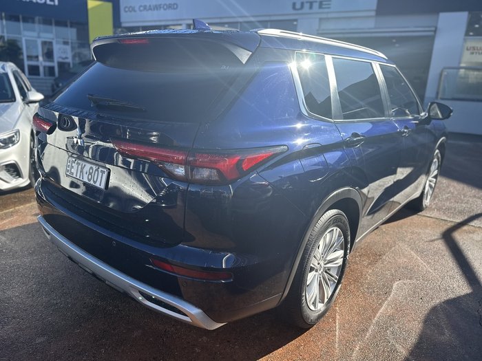 2022 Mitsubishi Outlander LS